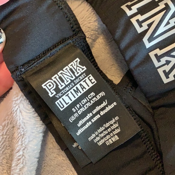 Bundle of 2 PINK sports bras - Picture 4 of 9